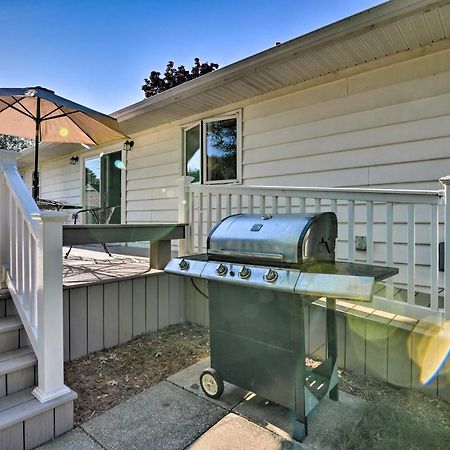 Lake Huron House With Grill And Beach Access! East Tawas Exterior foto