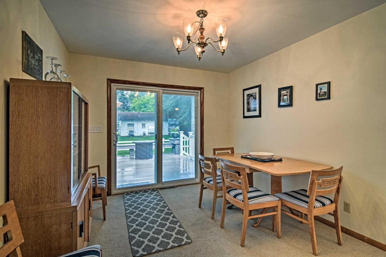 Lake Huron House With Grill And Beach Access! East Tawas Exterior foto