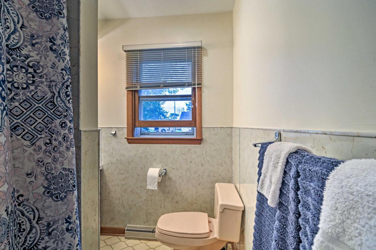 Lake Huron House With Grill And Beach Access! East Tawas Exterior foto